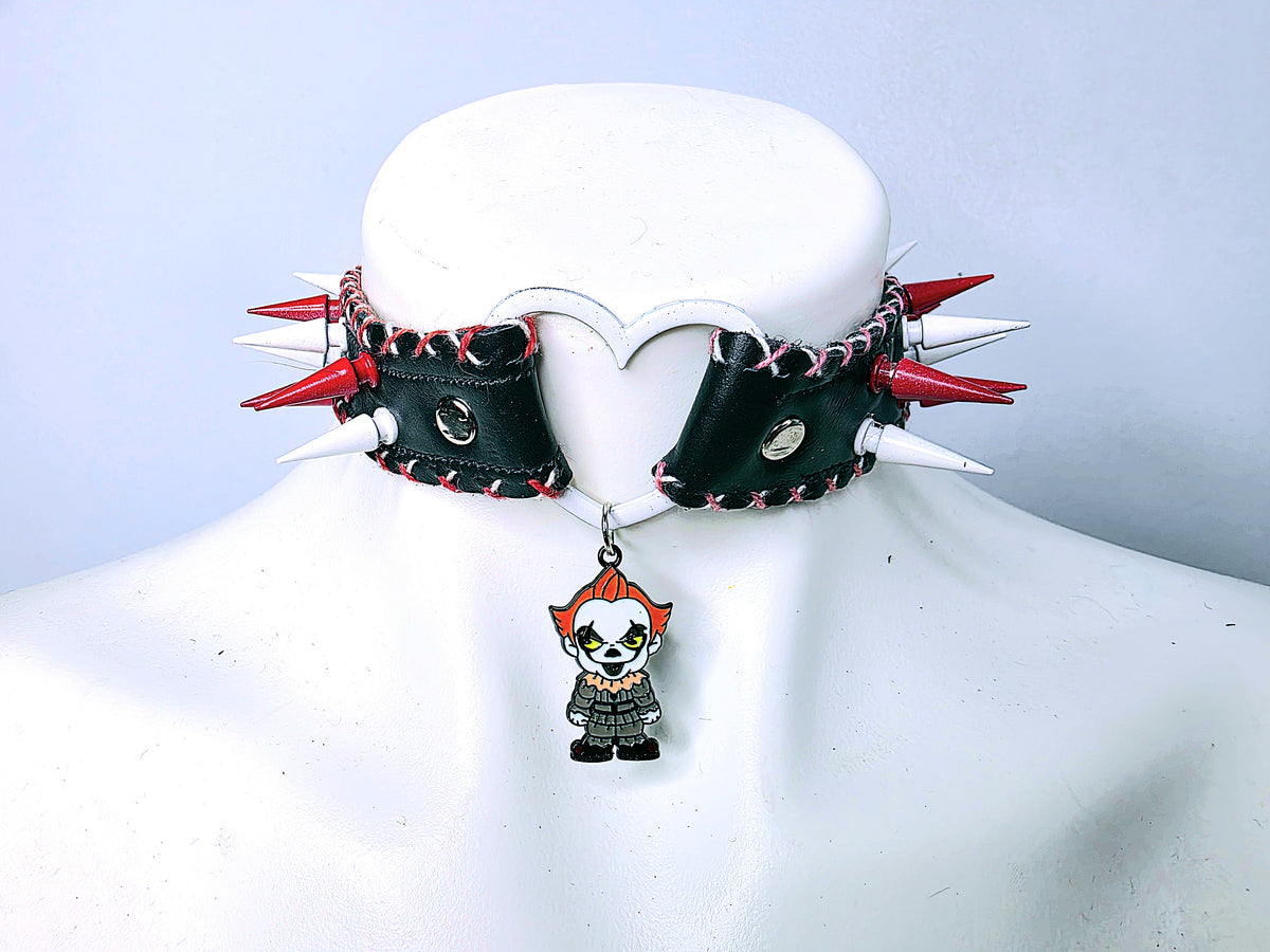 Clown collar pennywise with red and white spikes